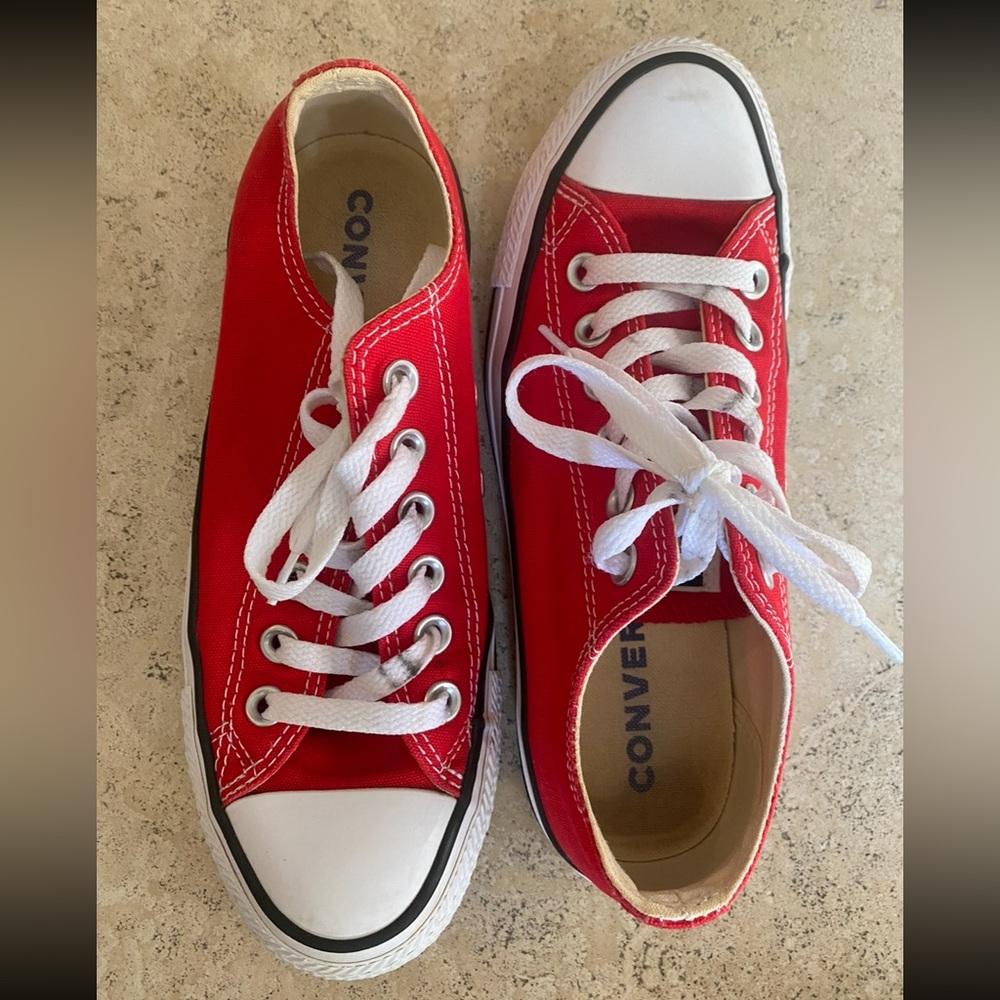 Red Women’s Converse